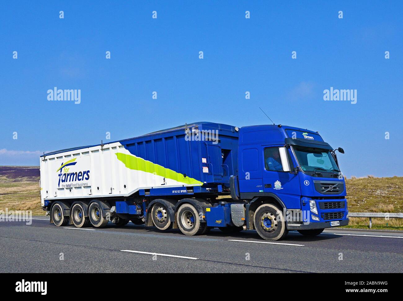 Landwirtschaft GROSSBRITANNIEN HGV. Autobahn M6 Richtung Süden, Shap, Cumbria, England, Vereinigtes Königreich, Europa. Stockfoto