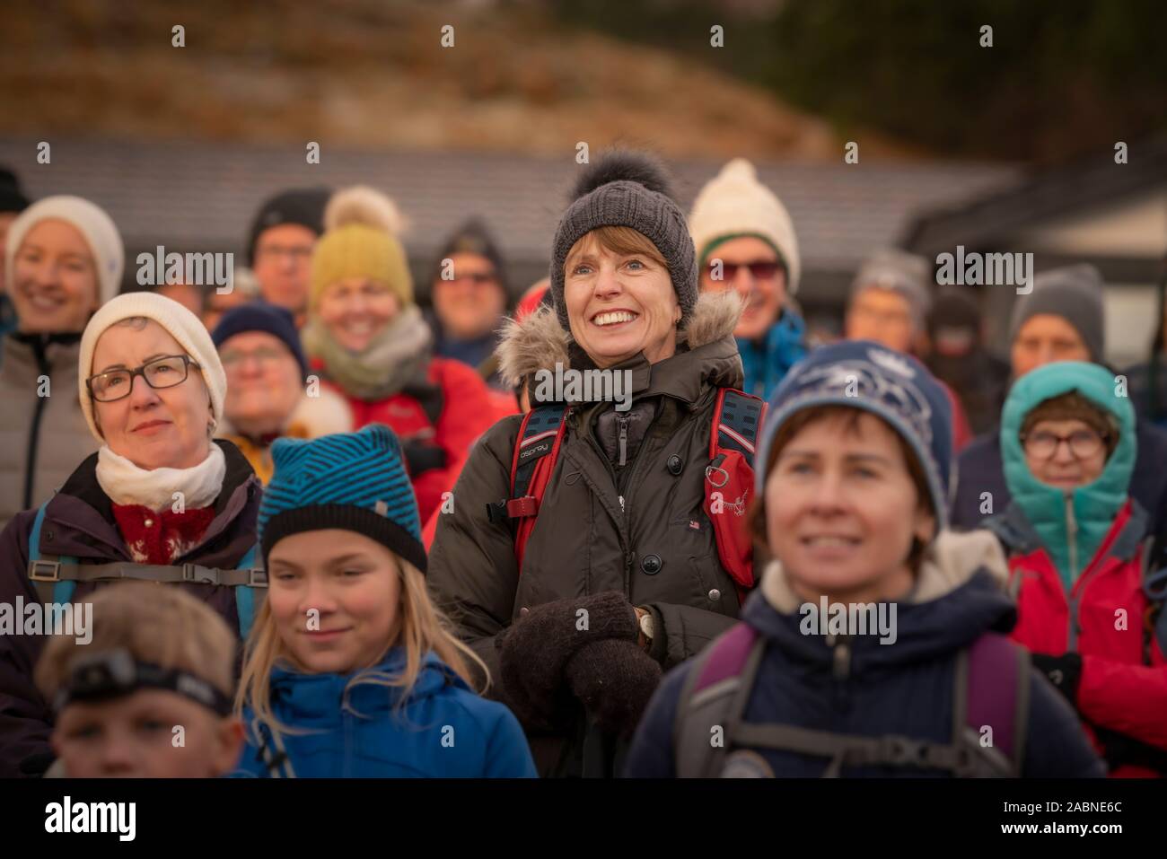 Menschen, die sich zu klettern, Mt Esja, Reykjavik, Island Stockfoto