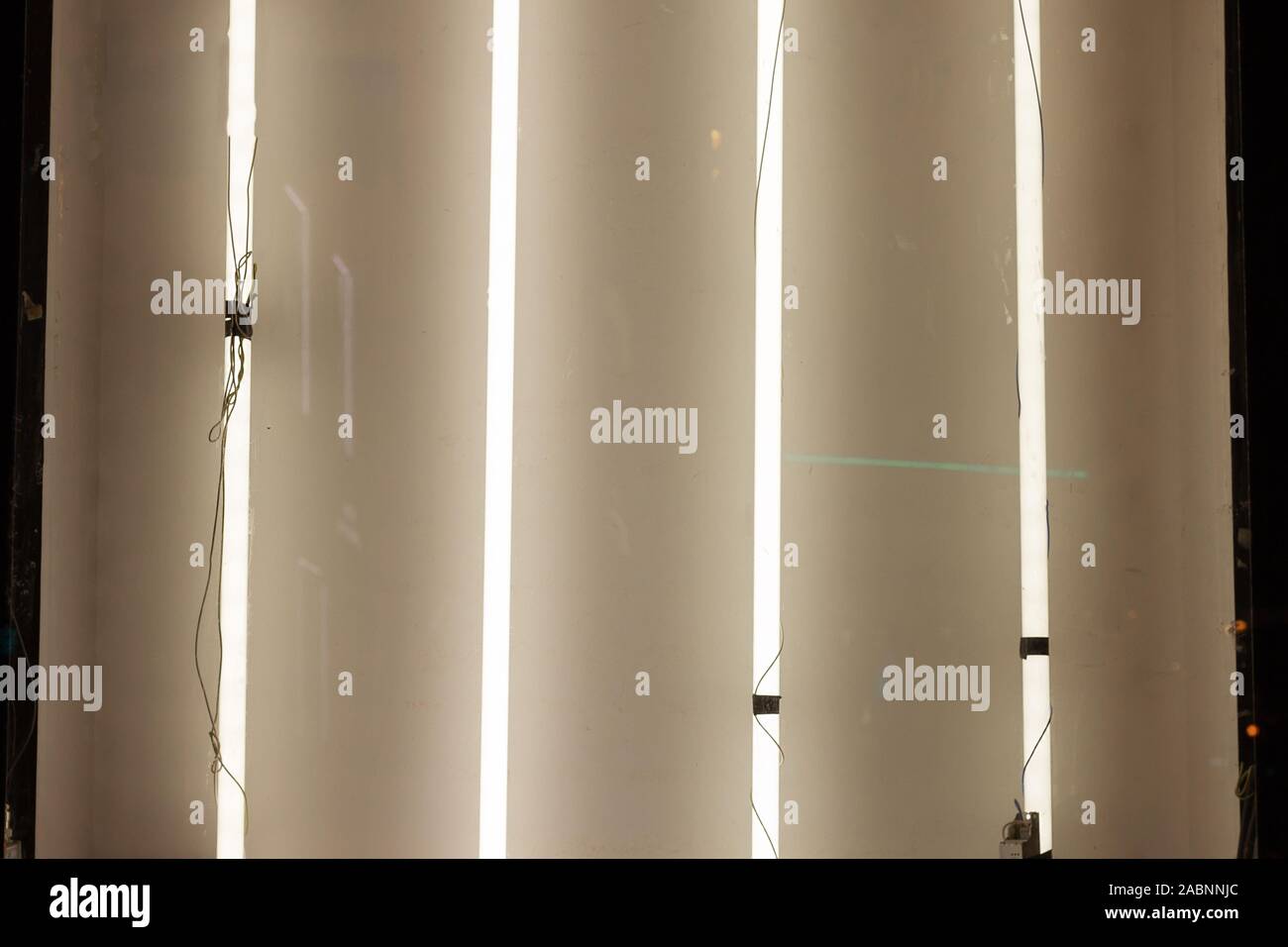 Reklametafeln Lampe. vier Leuchtstoffröhren. Marketing Board werben Stockfoto
