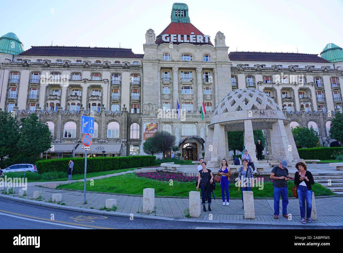 BUDAPEST, UNGARN-28 MAI 2019 - Blick auf das Danubius Hotel Gellert, ein Wahrzeichen Art Nouveau Hotel und Spa in Budapest, Ungarn. Stockfoto