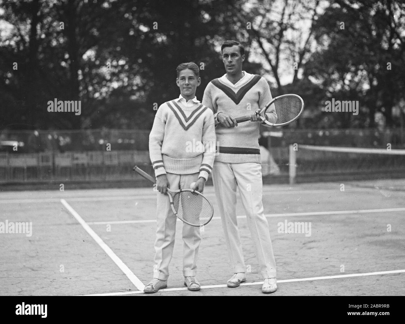 Tennisspielerinnen der 1920er jahre SchwarzweißStockfotos und bilder