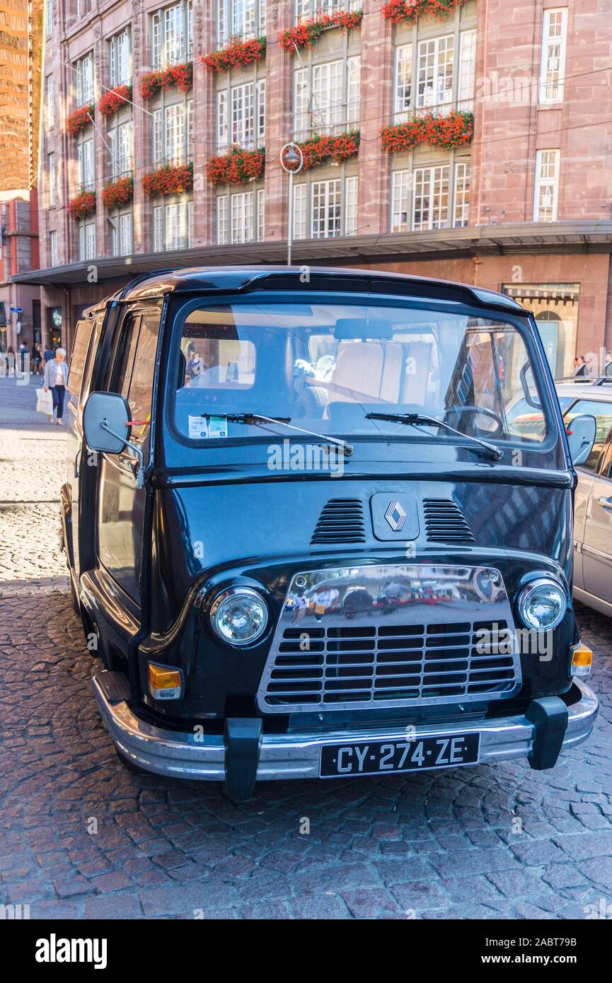 Renault Estafette Licht van, Straßburg, Elsass, Grand Est, Frankreich Stockfoto