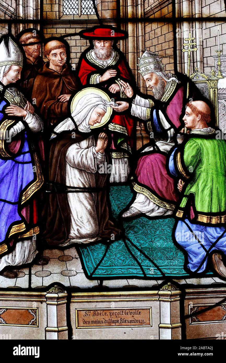 St. Peter Kirche. Adela die Heiligen oder Adela von Messines. Glasfenster. Dreux. Frankreich. Stockfoto