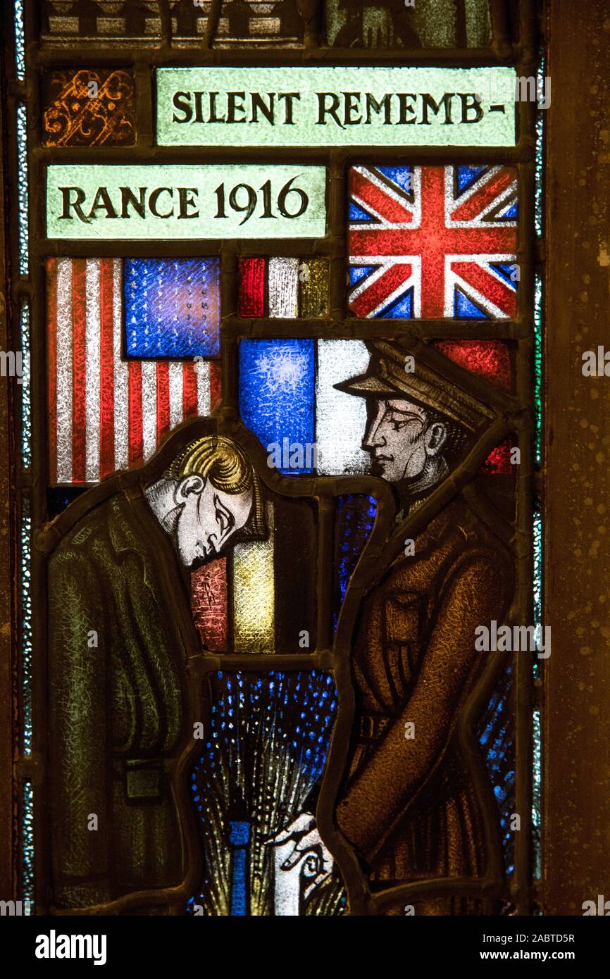 Belfast City Hall, Ulster (Nordirland), Großbritannien Glasmalerei detail. Weltkrieg 1. Stockfoto