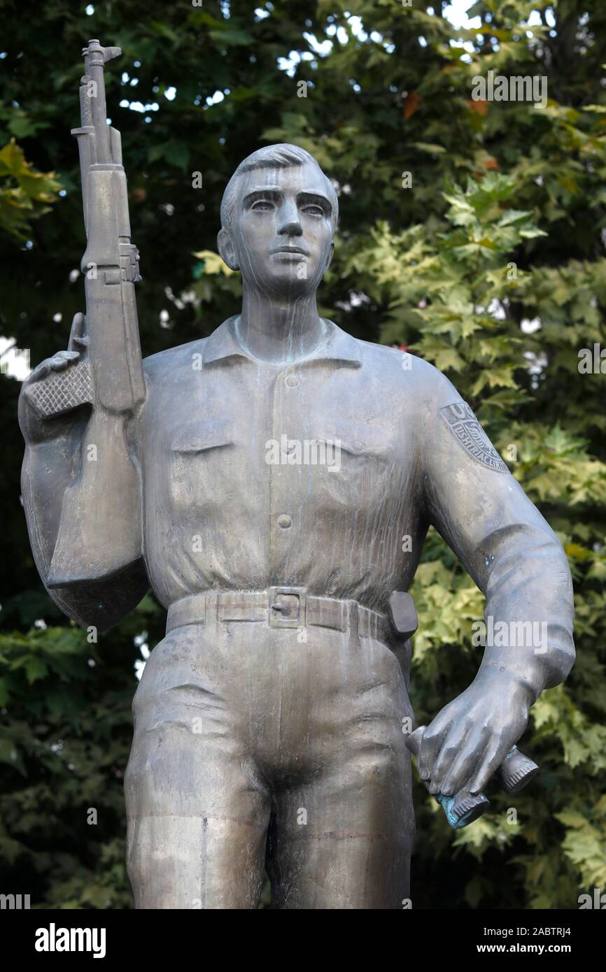 Kosovo - Krieg Held Ismet Jashari Kumanova Statue in Prizren, Kosovo. Stockfoto