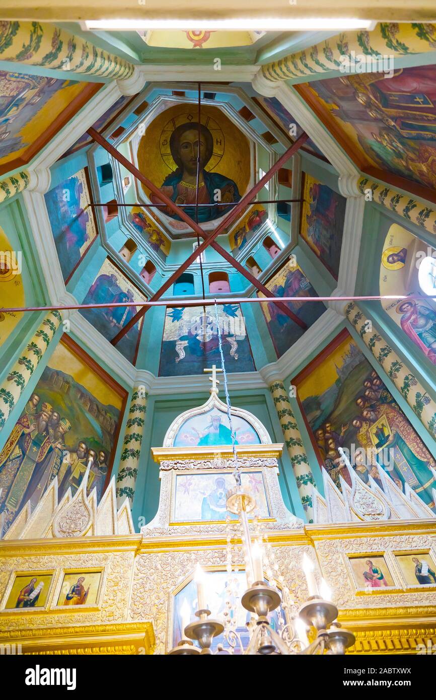 Moskau, Russland - Juli 9, 2019: Innenraum Turm Wände der Basilius-Kathedrale auf dem Roten Platz Stockfoto