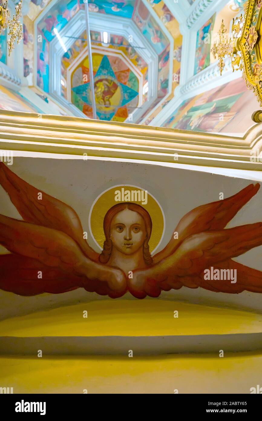 Moskau, Russland - Juli 9, 2019: Wandmalereien in den Galerien der Basilius-kathedrale, ein Engel Stockfoto