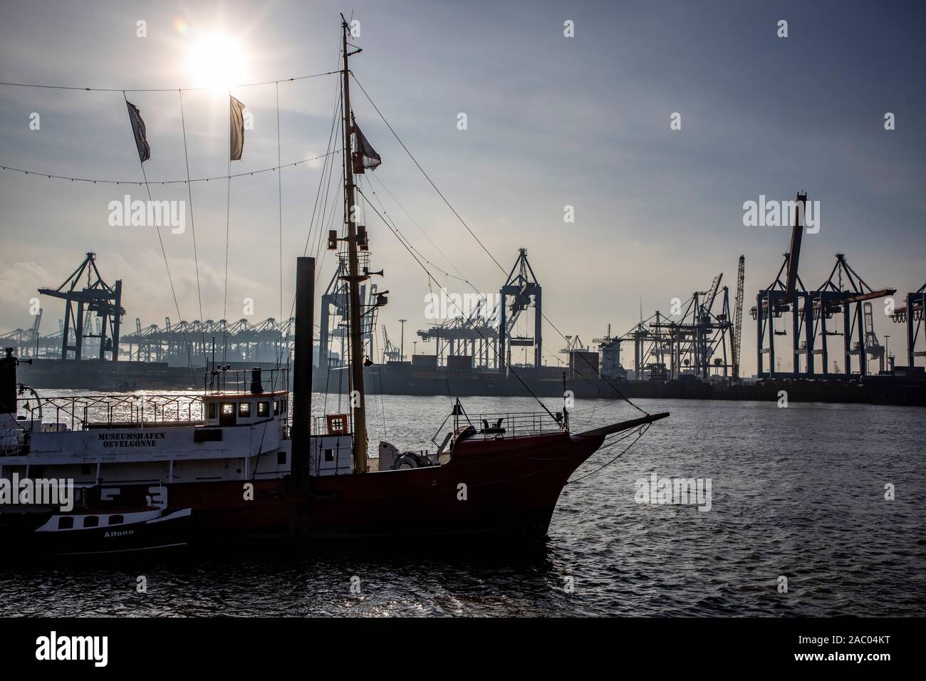 Hamburg, Hafen, Elbe, Kräne im Container Terminal Burchardkai, Museum Hafen… velgšnne, Stockfoto