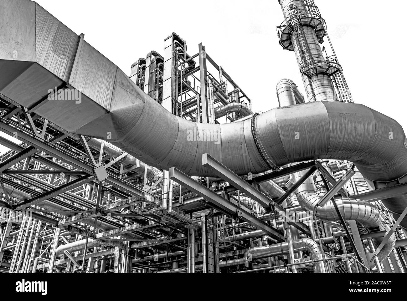 Öl- und Gasindustrie, Raffinerien, petrochemische Anlage Bereich auf weißen Hintergrund. Stockfoto