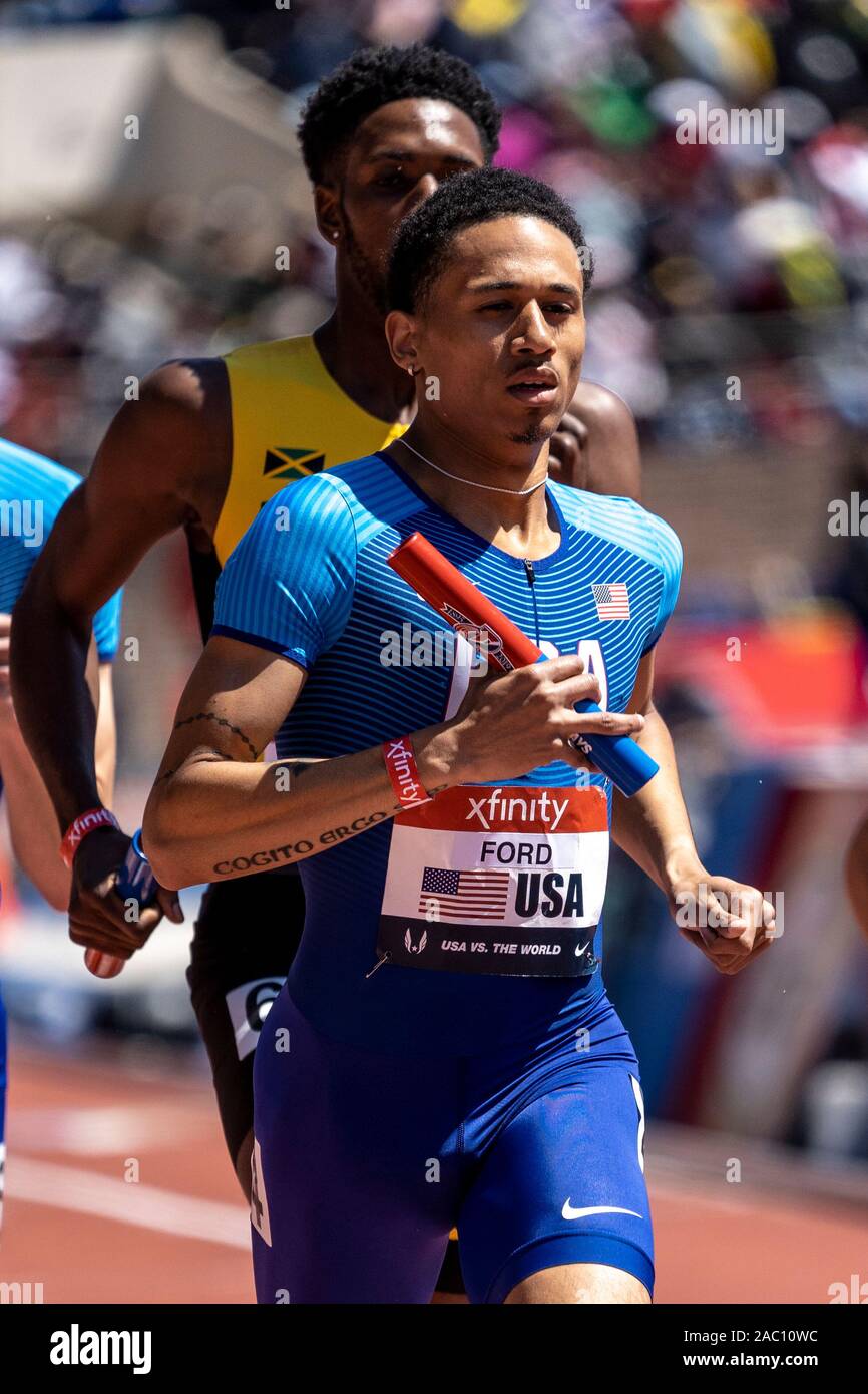 Rob Ford (USA) in den USA konkurriert der Welt Männer Sprint Medley am 2019 Penn Relais vs. Stockfoto Rob Ford (USA) in den USA konkurriert der Welt Männer Sprint Medley am 2019 Penn Relais vs. Stockfoto