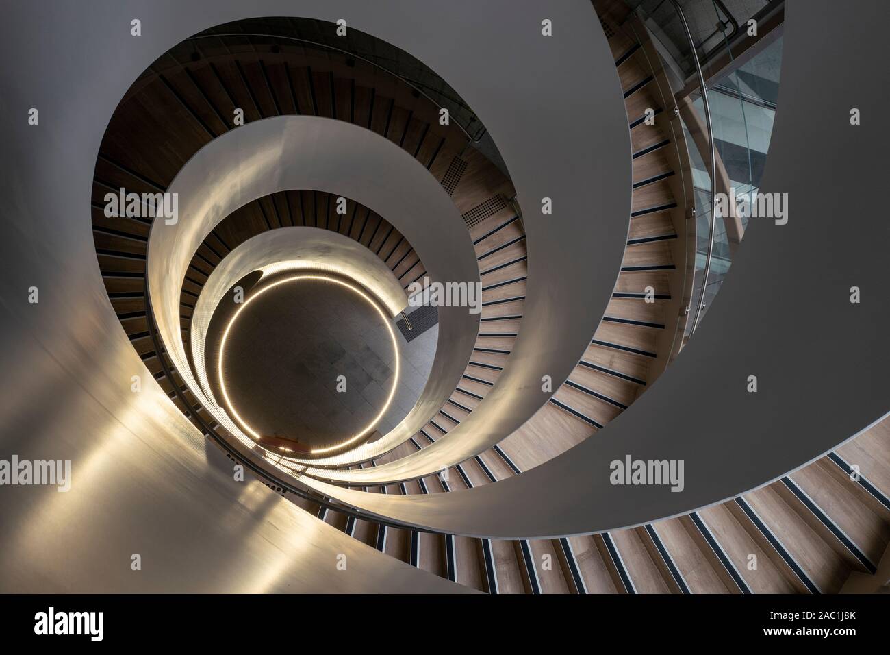 Doppelhelix Treppe an der UTS in Sydney, Australien Stockfoto