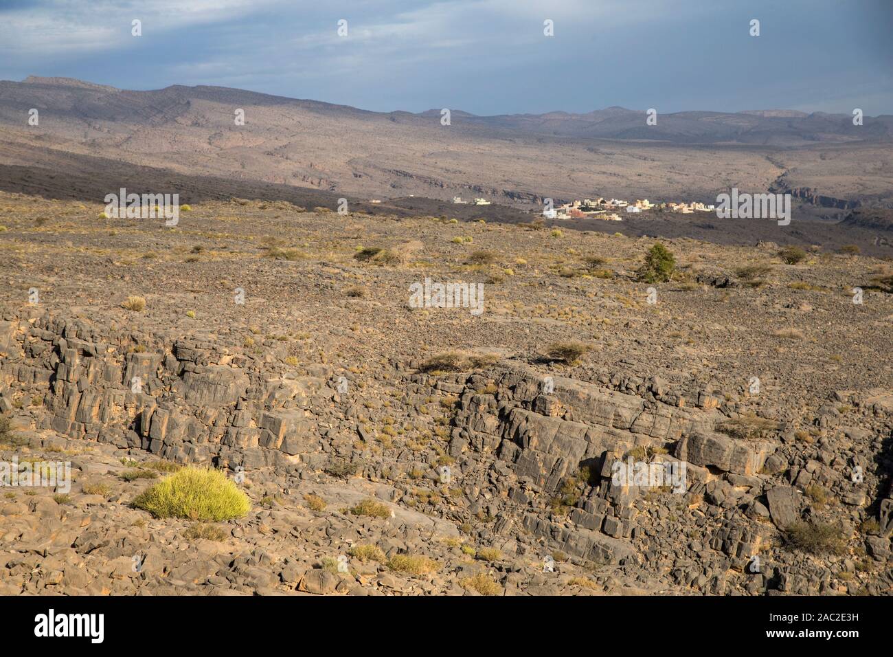 Landschaft der Hajjar Berge im Oman Stockfoto