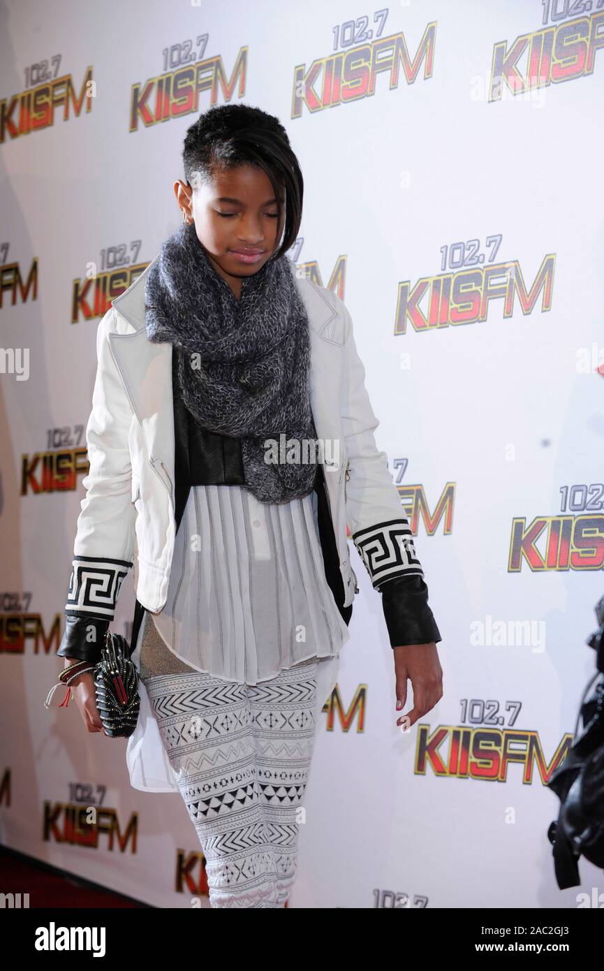 Willow Smith kommt an 102.7 KIIS FM's Jingle Ball 2011 bei Nokia Theatre L.A. Live am 3. Dezember in Los Angeles, Kalifornien 2011. Stockfoto