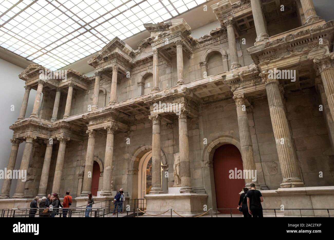 Das Markttor von Milet im Pergamonmuseum in Berlin, Deutschland Stockfoto