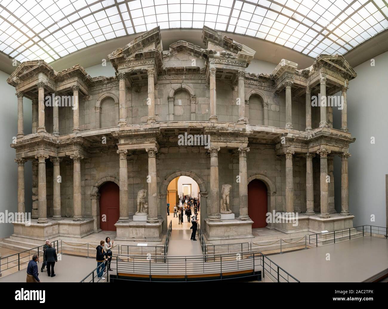 Das Markttor von Milet im Pergamonmuseum in Berlin, Deutschland Stockfoto
