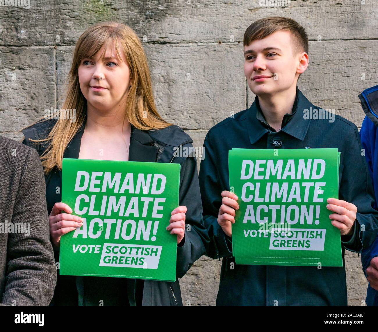 Scottish Green Party fordert Klimawandel allgemeine Maßnahmen der Wahlkampf. Cameron Glasgow, Gillian Mackay, Scttish grünen Kandidaten Stockfoto