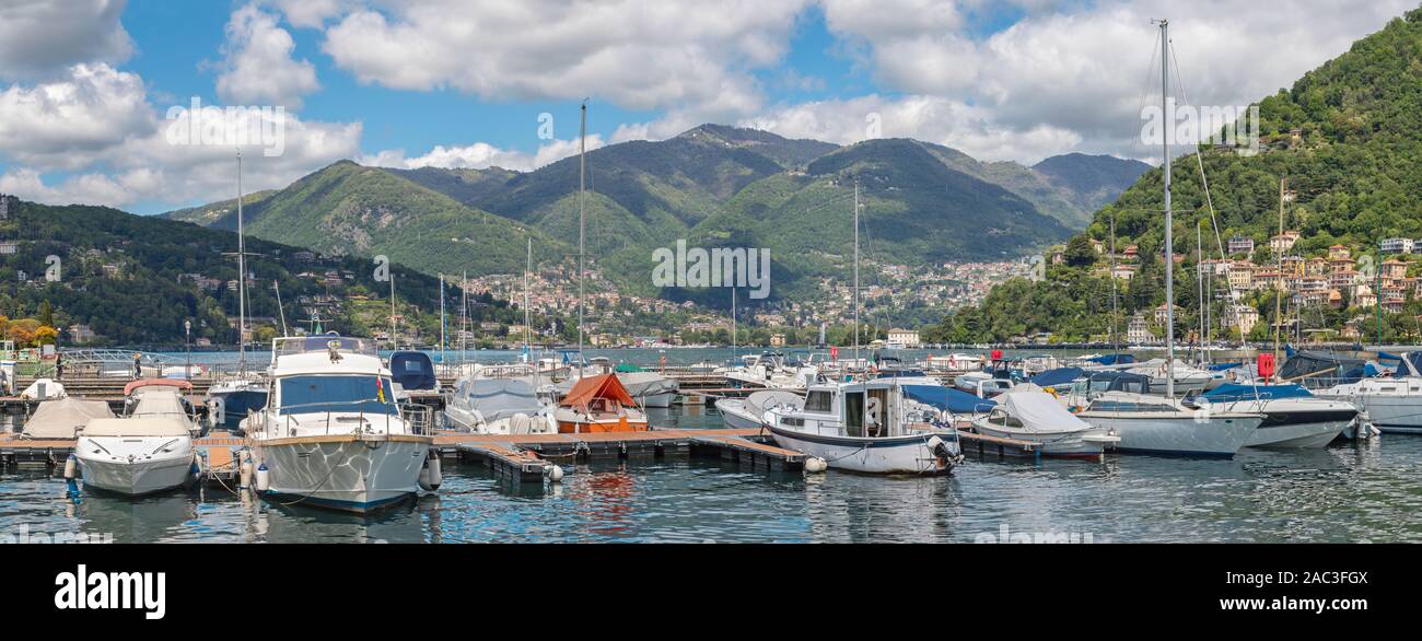 Como - das Panorama vom Hafen mit den Comer See. Stockfoto