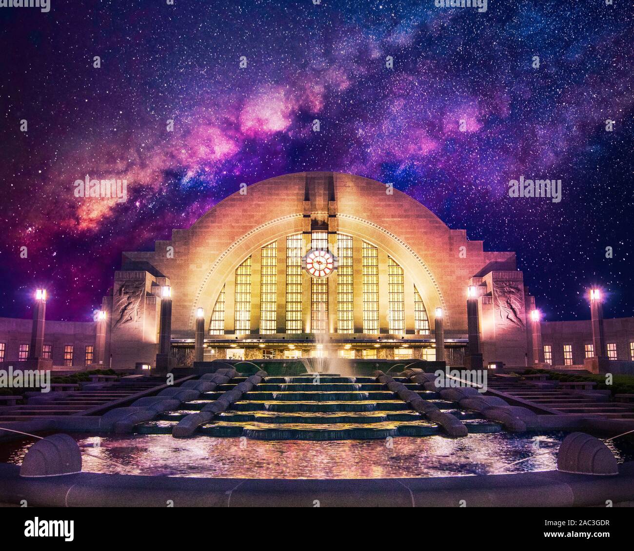 Union Terminal mit Sternen. Dies ist ein Composite. Die Sterne wurden mit Photoshop hinzugefügt Stockfoto