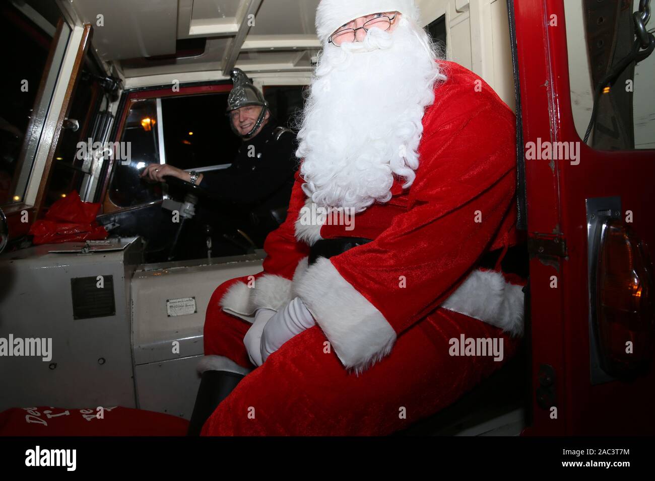 Santa Barbara Und Santa Claus Stockfotos Und Bilder Kaufen Alamy