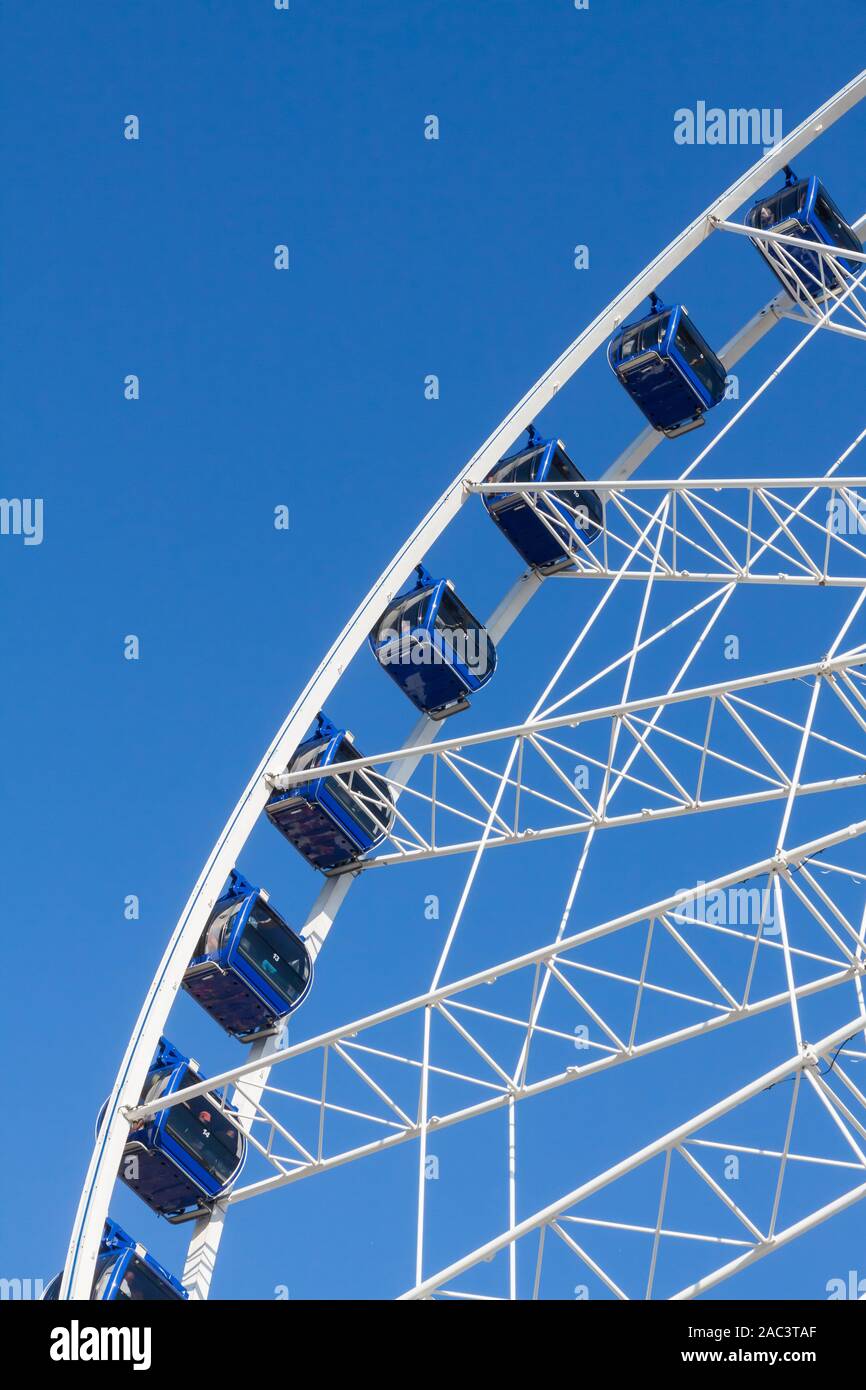 Riesenrad Karussell in Bewegung auf einem Festival Stockfoto