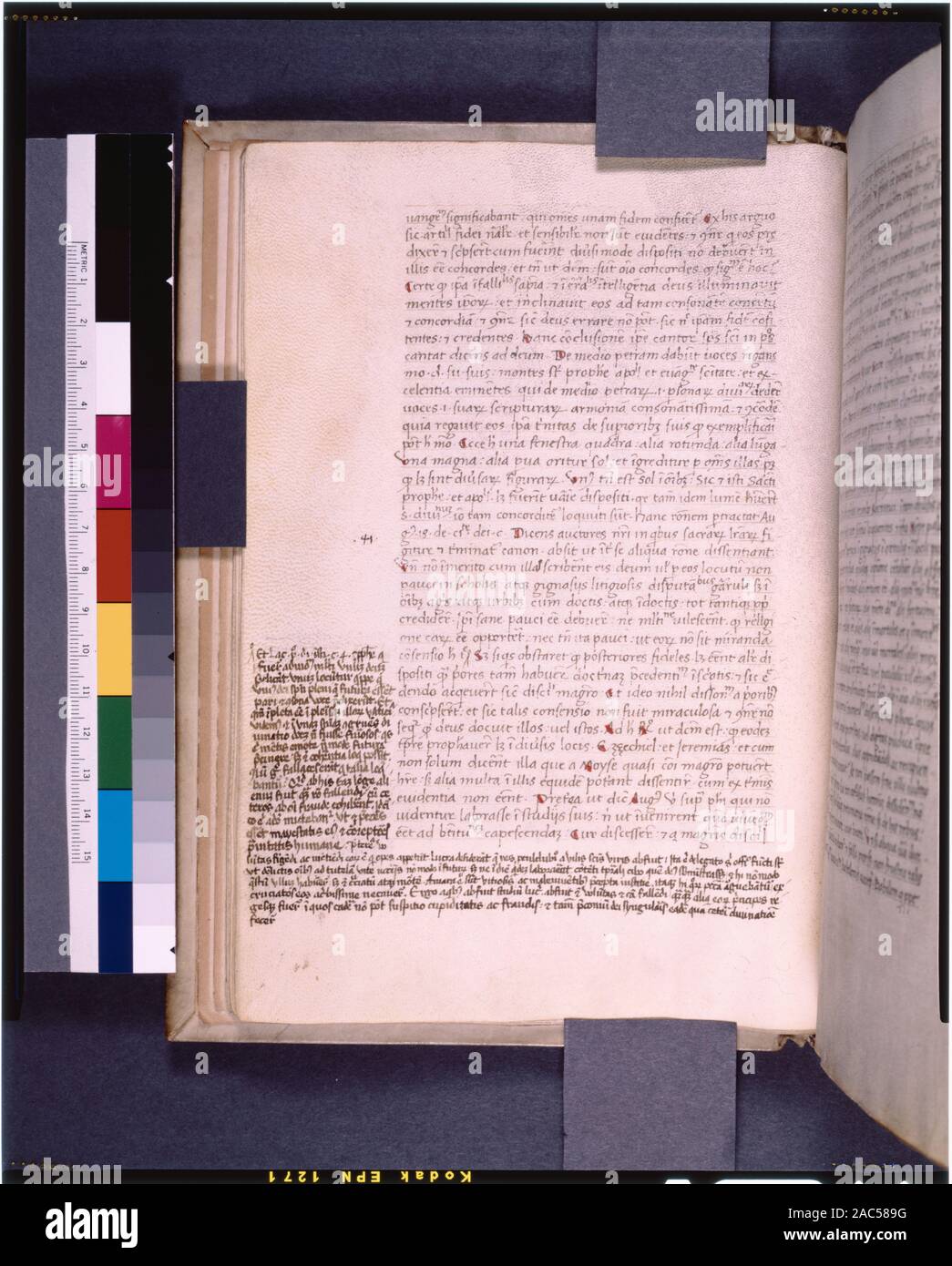 Seite 2, placemarkers, Rn Kommentar in De Ricci, Seymour, Volkszählung Handschriften des Mittelalters und der Renaissance in den Vereinigten Staaten und Kanada. New York. New York: H.W. Wilson, 1935; und Ergänzen, New York, N.Y.: Bibliographische Gesellschaft von Amerika, 1962. Ownership: Astor Sammlung. 31-6 lange Linien im Haupttext, in Bleistift ausgeschlossen. Im Index (ff. 438-40), 49 Linien in drei Spalten. Gelegentliche prickmark und Schlagwort sichtbar. 8 Die Schriftgelehrten? De Ricci, 1319. Diagramm von Dr. G.B. Guest. Hinweis im Manuskript. Dr. Gast Termine ms auf das 14. oder 15. Jahrhundert. Red foliation genau, nur zu Stockfoto