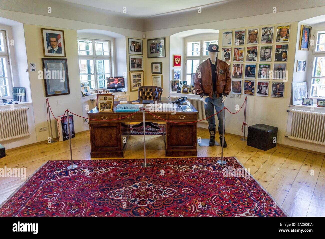 Arnold Schwarzenegger Museum, Linakstraße 9, 8051 Thal, Österreich ...