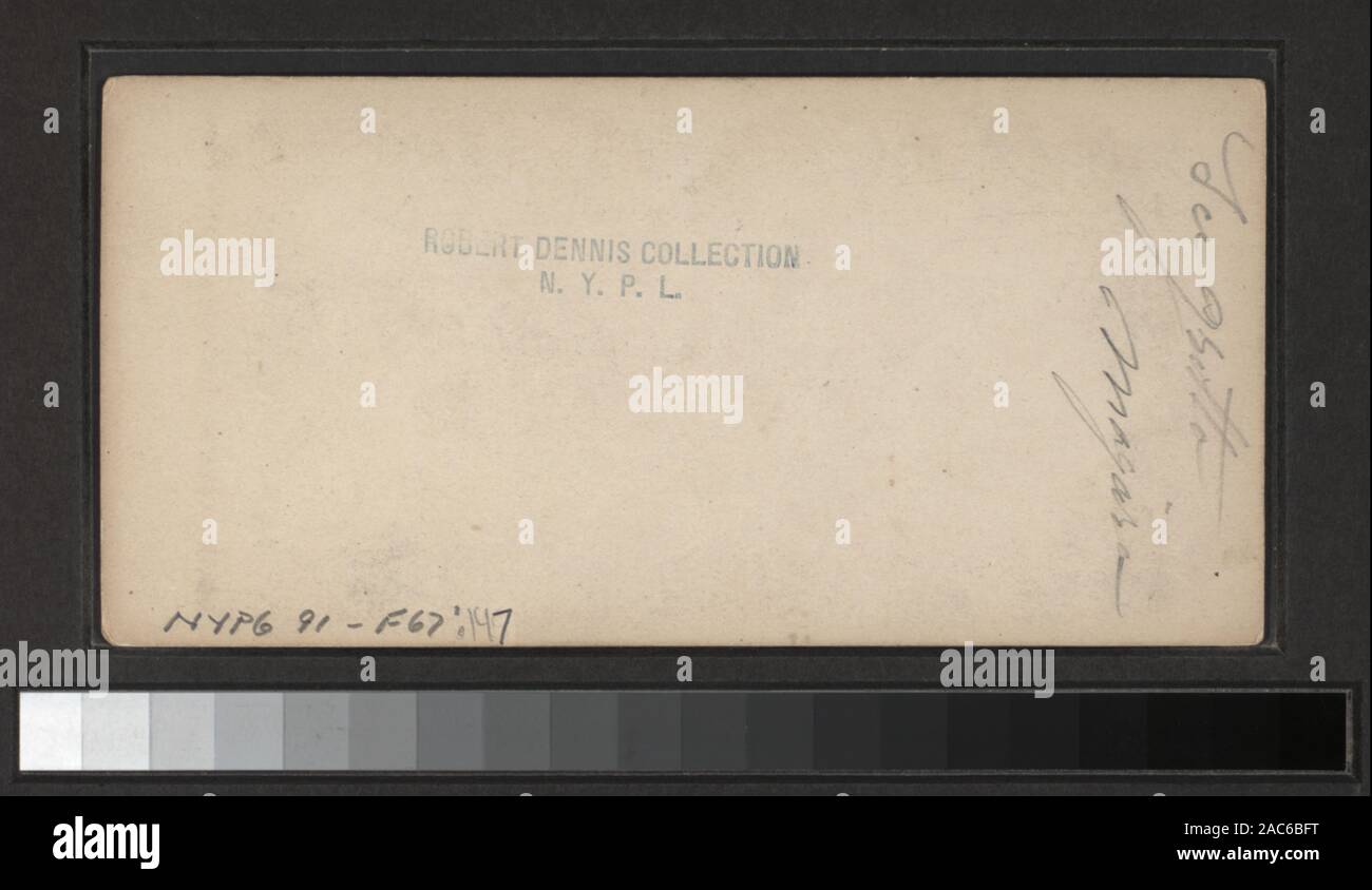 Eis und Schnee von den Bäumen hängenden umfasst drei handkolorierte Ansichten. Robert Dennis Sammlung von stereoskopische Ansichten. Titel von Cataloger'. Blick auf die Niagara Fälle, einschließlich der Fälle, Hängebrücke, Inseln, Stromschnellen, Touristen, winter Szenen, Seiltänzer, Terrepin Turm und einem Tuscarora squaw und pappose, Ansichten in verschiedenen Serien veröffentlicht, ohne Namensnennung, Fotograf oder publisherIce und Schnee hängen von den Bäumen. Stockfoto