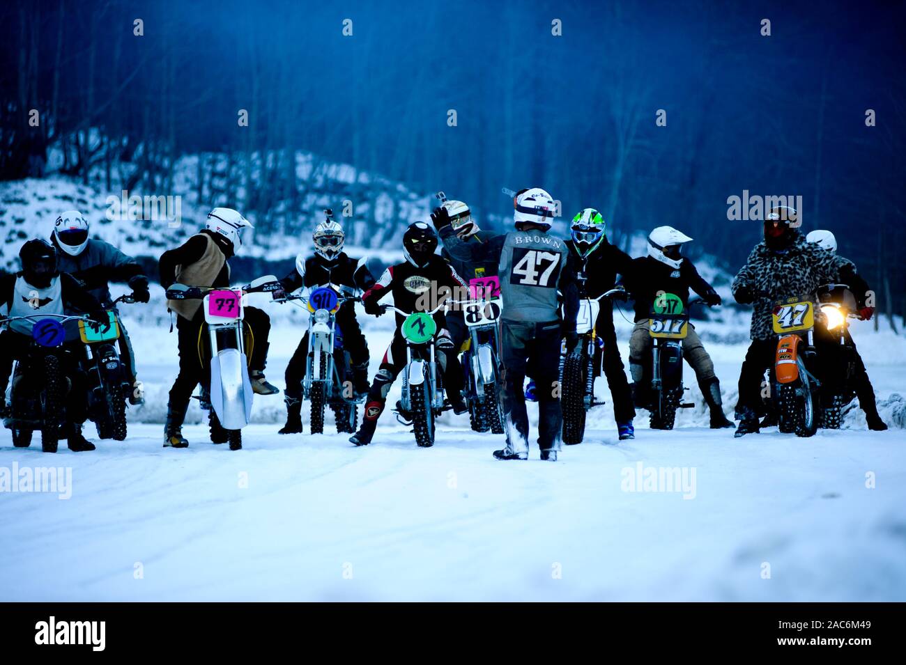 Schnee Quake - Motorrad Racing auf Eis Stockfoto