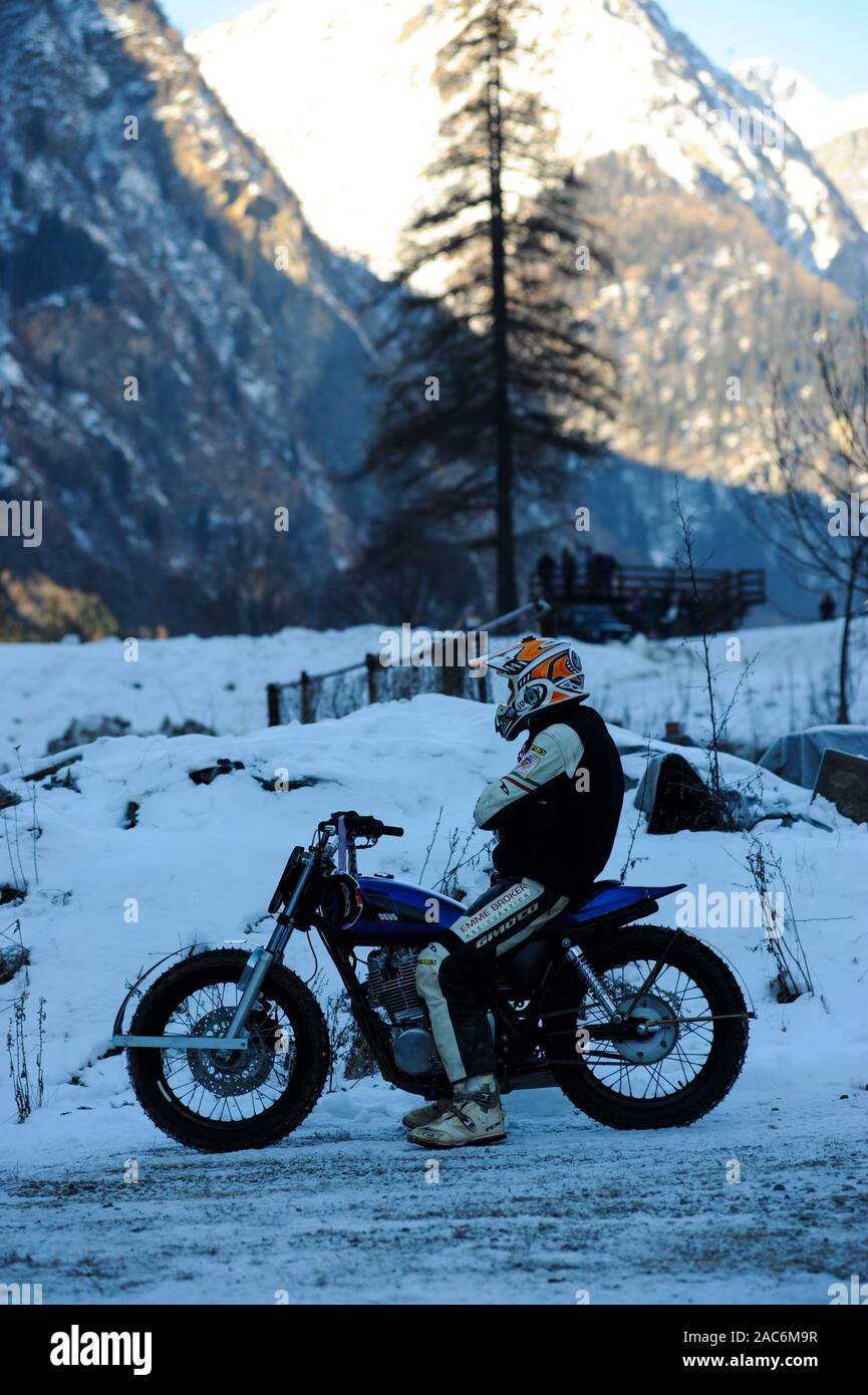 Schnee Quake - Motorrad Racing auf Eis Stockfoto