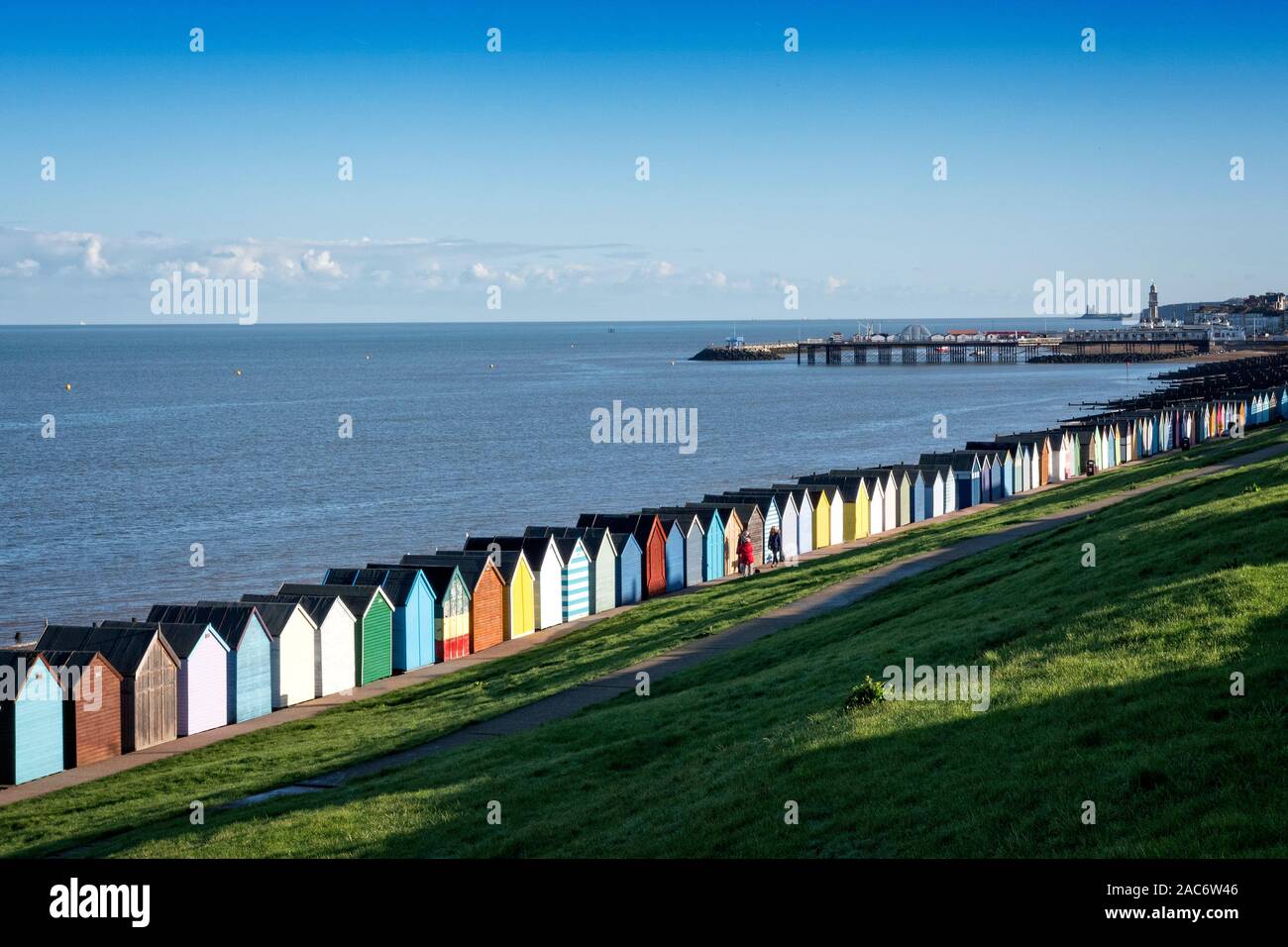 Strand Hütten von Herne Bay Kent UK Stockfoto