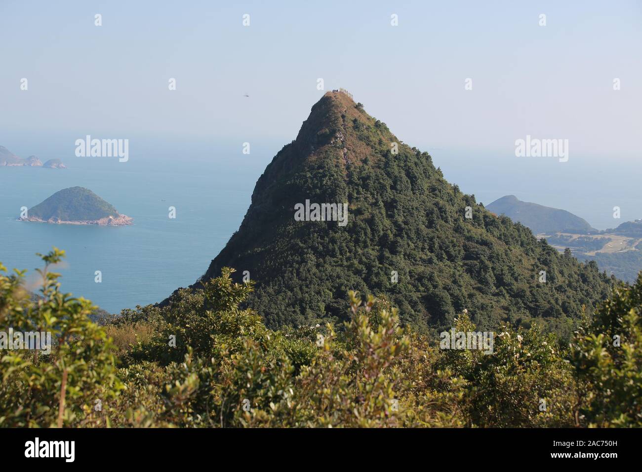 Hohe Junk-Peak, cler Water Bay Country Park in Hongkong Stockfoto