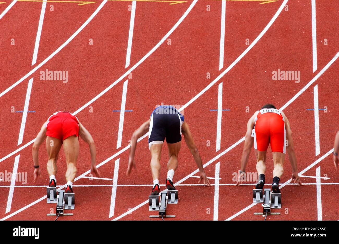 Olympiastadion München Deutschland 6.8.2002, Europäische Leichtathletik WM, Beginn der mens 100 m Rennen von hinten Stockfoto