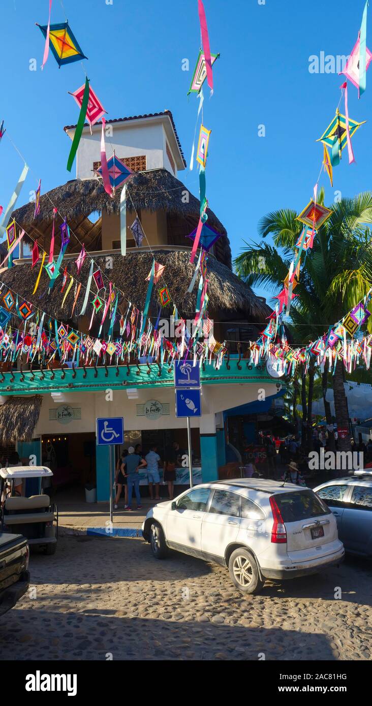 Papel Picado, Papierfähnchen, Sayulita, Riviera Nayarit Nayarit, Mexiko Stockfoto