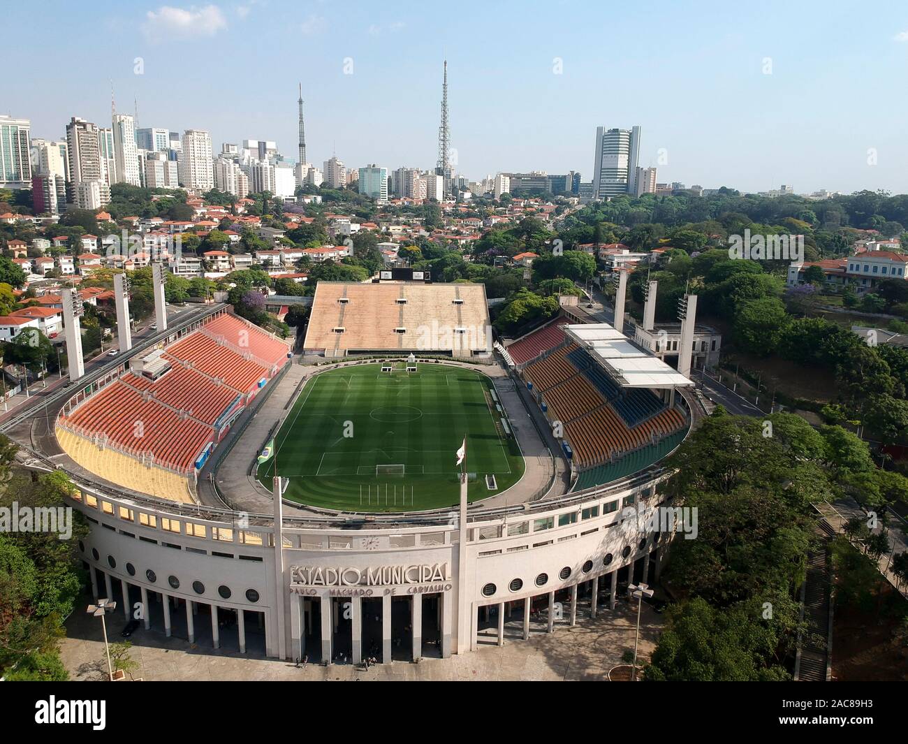 Sao Paulo, Brasilien, 11. Oktober 2019. Luftaufnahme aus Dröhnen der Paulo Machado de Carvalho Municipal Stadium, besser bekannt als Estádio do Pacaembu, Charle Stockfoto