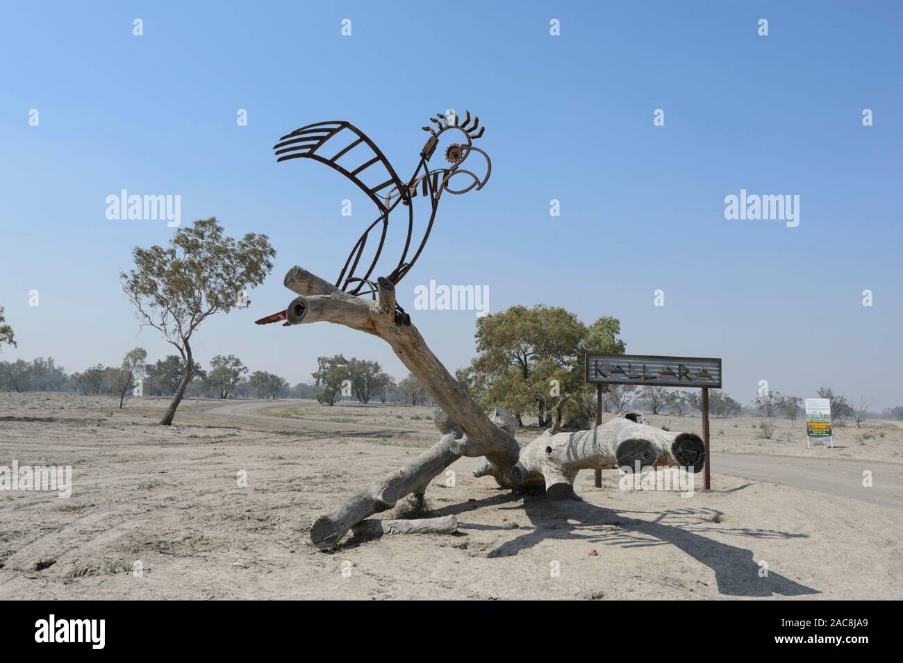 Vogel Skulptur an Kallara Cattle Station, zwischen Louth und Tilpa, New South Wales, NSW, Australien Stockfoto