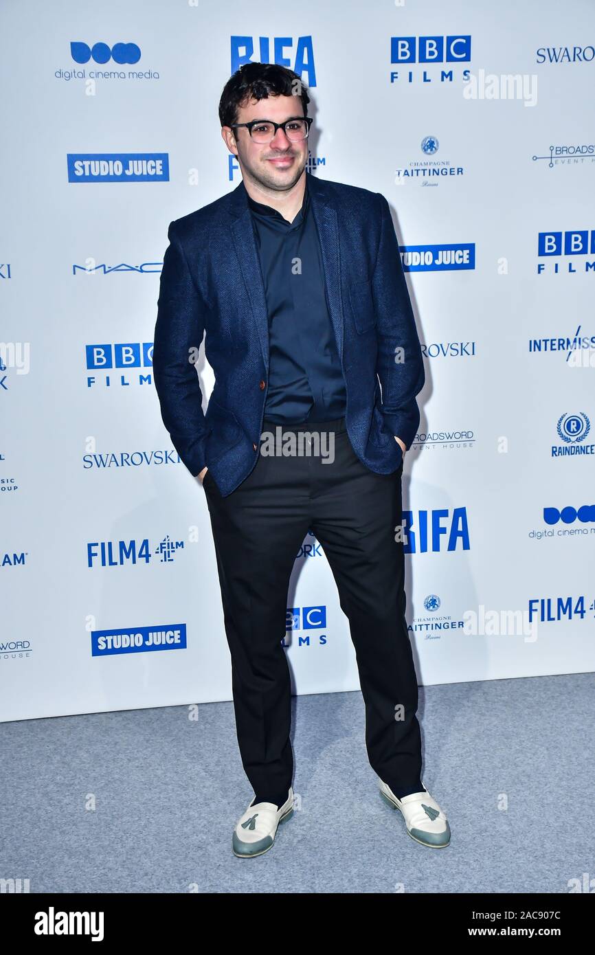 London, Großbritannien. 1. Dez 2019. Simon Vogel besucht die 22. British Independent Film Awards am Old Billingsgate am Dezember 01, 2019 in London, England. Bild Capital/Alamy leben Nachrichten Stockfoto