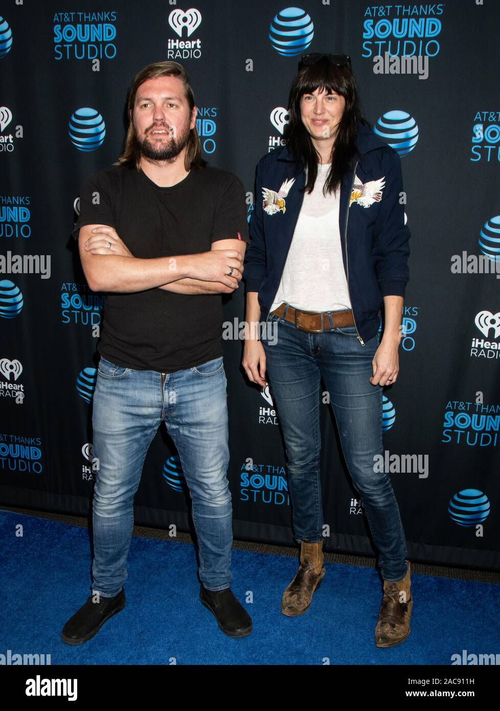 BALA CYNWYD, PA, USA - 18. SEPTEMBER 2019: Englische Alternative Rock Band Band of Skulls besuchen Radio 104.5 Performance Theater. Stockfoto