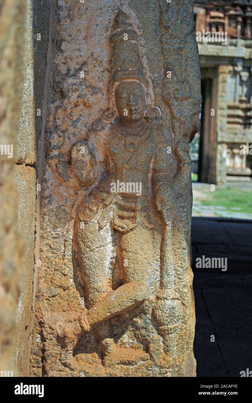 Relief eines Tempels Tänzerin in der Achyutarya Tempel in Hampi, Indien, Asien Stockfoto