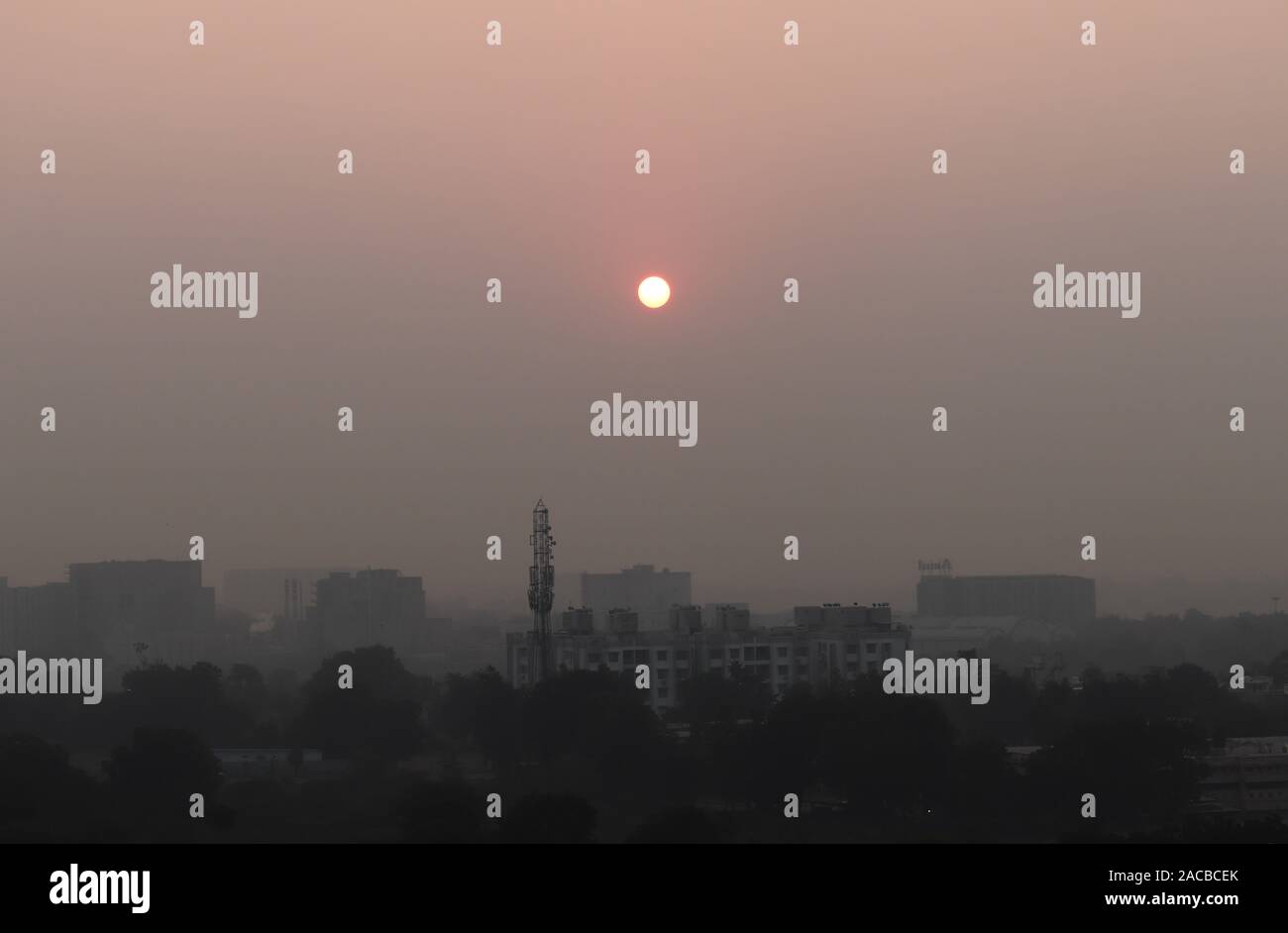 Sonnenaufgang in Ahmedabad/New Dawn Stockfoto