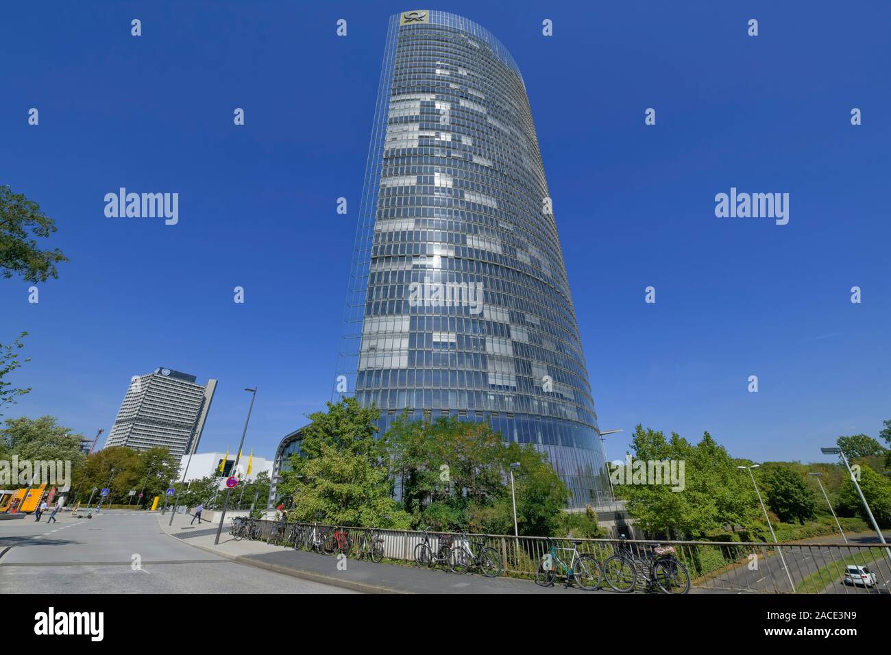 Post Tower, der Konzernzentrale der Deutsche Post DHL Charles-de-Gaulle-Stra ße, Bonn, Nordrhein-Westfalen, Deutschland Stockfoto
