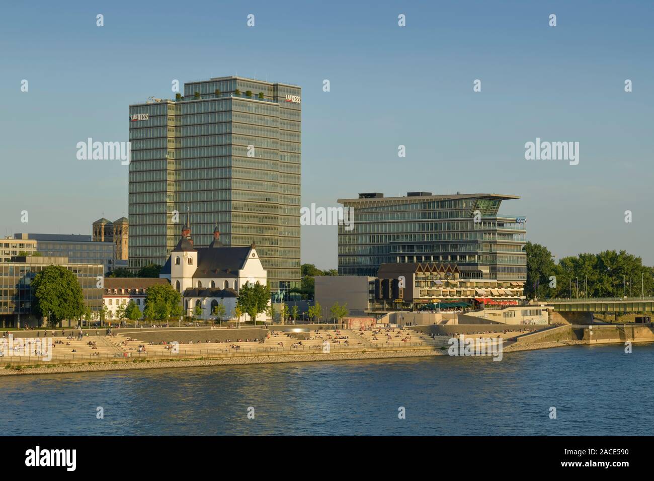 Lanxess AG, Rhein, Kennedyplatz, Köln, Nordrhein-Westfalen, Deutschland Stockfoto