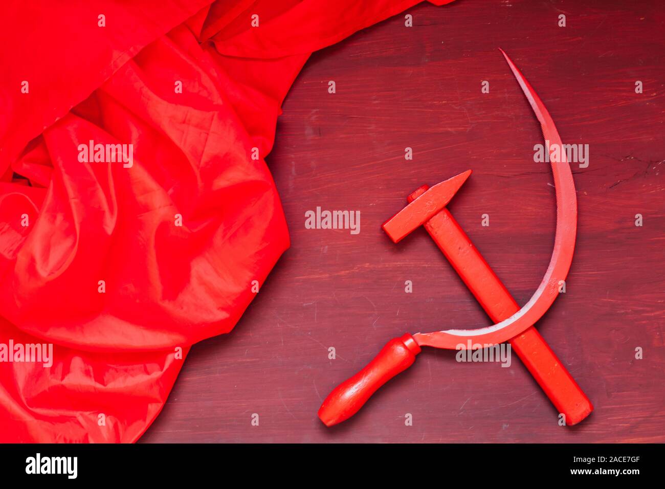 Rot Sichel und Hammer Kommunismus revolutionäre Sowjetunion Russland Geschichte Stockfoto
