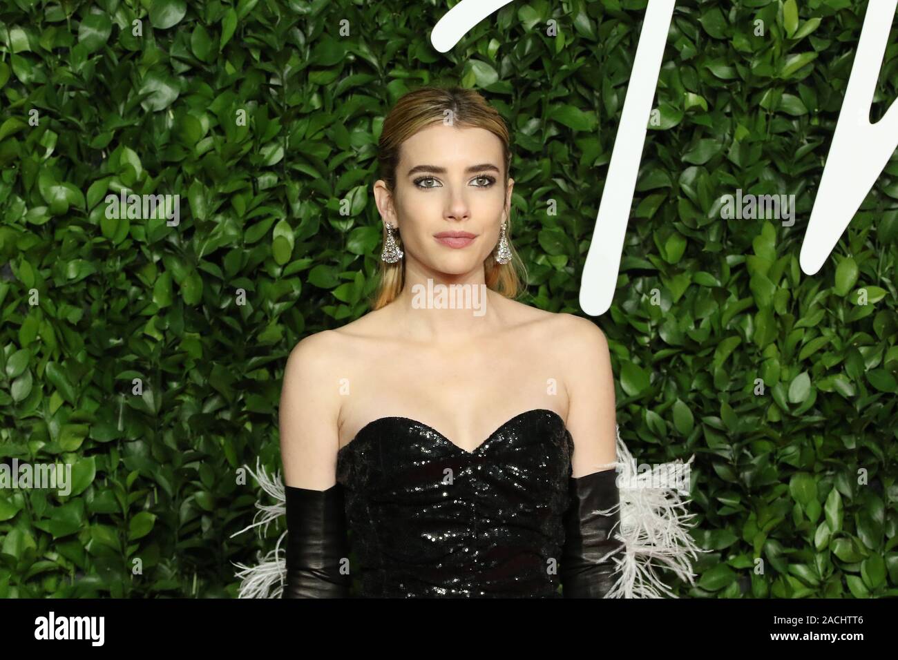 Emma Roberts, die Fashion Awards 2019, die Royal Albert Hall, London, UK, 02. Dezember 2019, Foto von Richard Goldschmidt Stockfoto