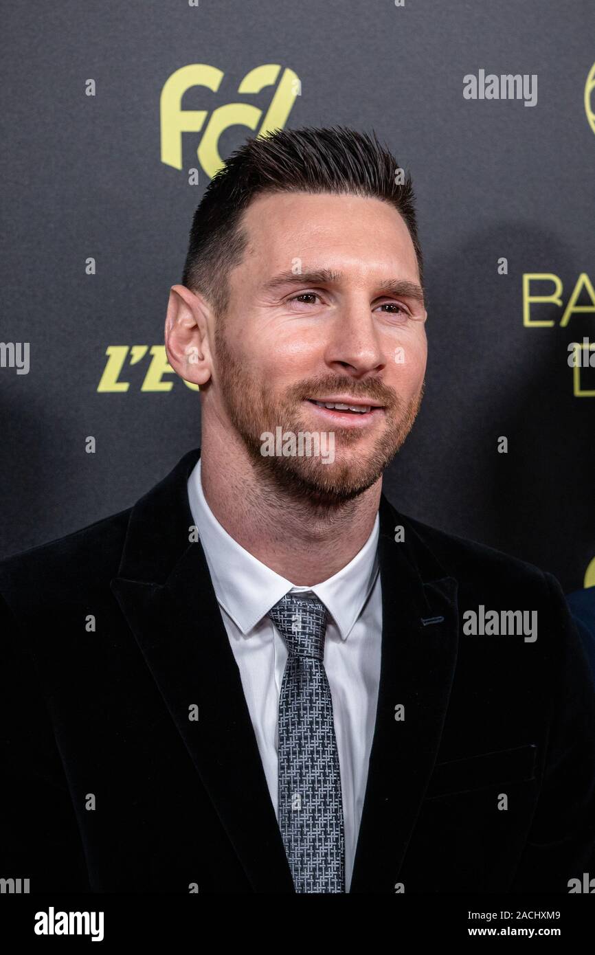 Paris, Frankreich. 2. Dez, 2019. Barcelonas Argentinischer vorwärts Lionel Messi kommt der Ballon d'Or 2019 Preisverleihung im Theatre du Chatelet in Paris, Frankreich, Dez. 2, 2019 zu besuchen. Credit: Aurelien Morissard/Xinhua/Alamy leben Nachrichten Stockfoto