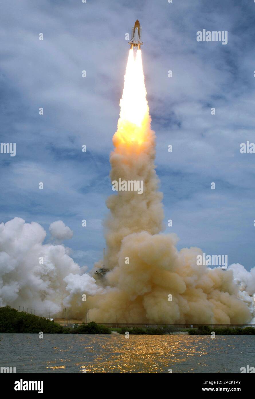 Space Shuttle letzter Flug. Start der Atlantis von Launchpad 39a des ...