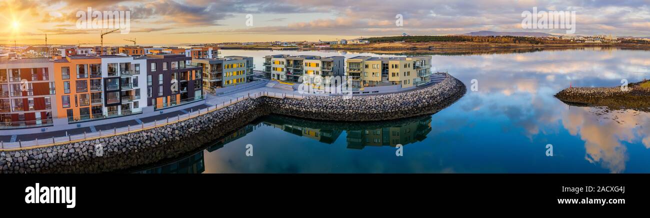 Neue Apartments, von Kopavogur, einem Vorort von Reykjavik, Island Stockfoto