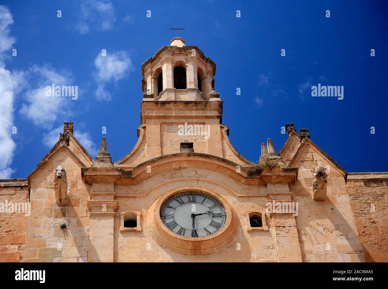 Außenansicht von der Kathedrale Santa Maria, Ciutadella Stadt, Insel Menorca, Balearen, Spanien, Europa Stockfoto