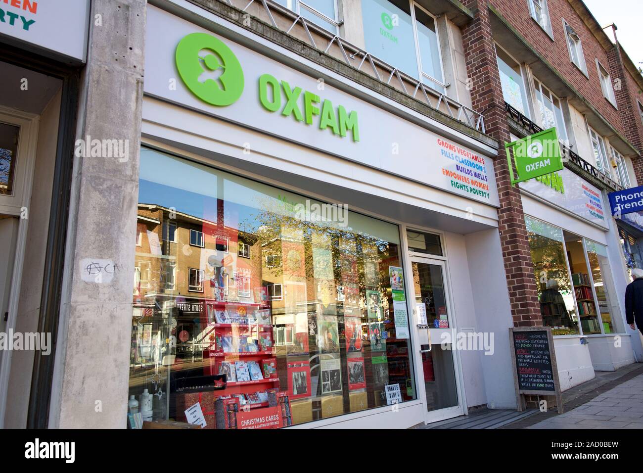 Oxfam Shop, Großbritannien Stockfoto
