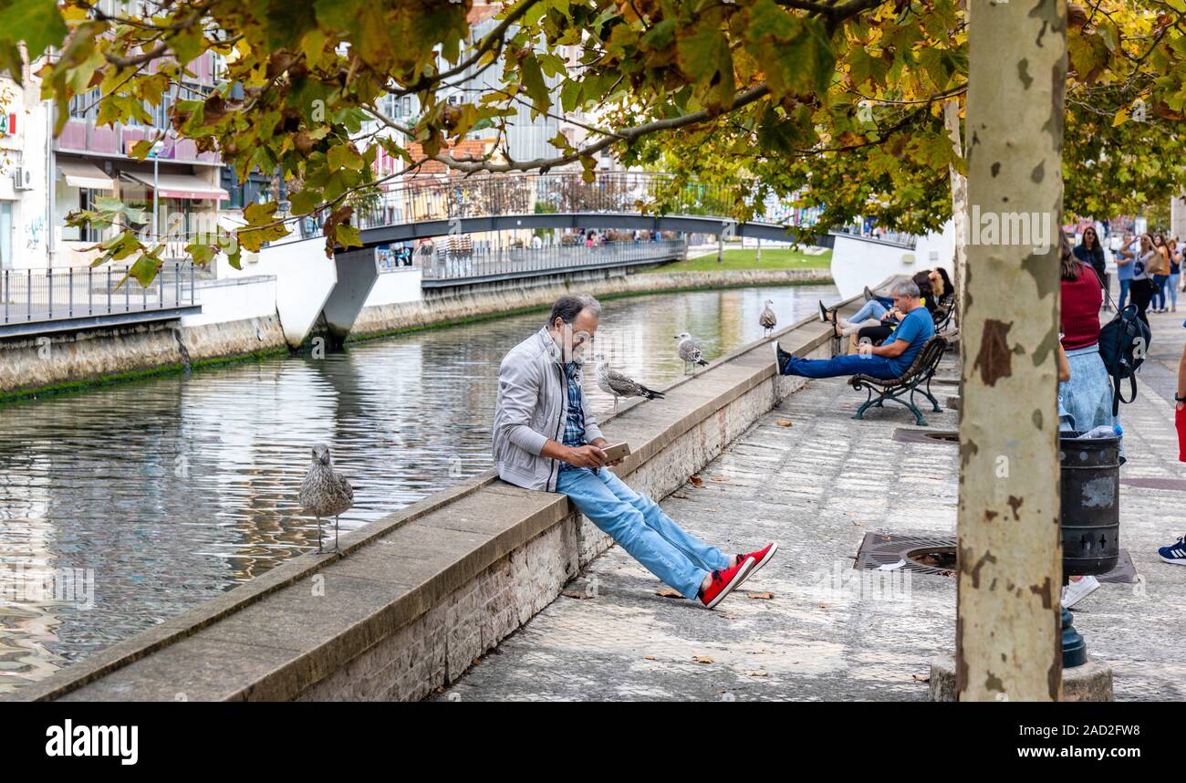 Aveiro, Portugal. Das Venedig von Portugal. Als der portugiesische Äquivalent zu Venedig, maritime Aveiro am Ufer einer Lagune gelegen ist Stockfoto