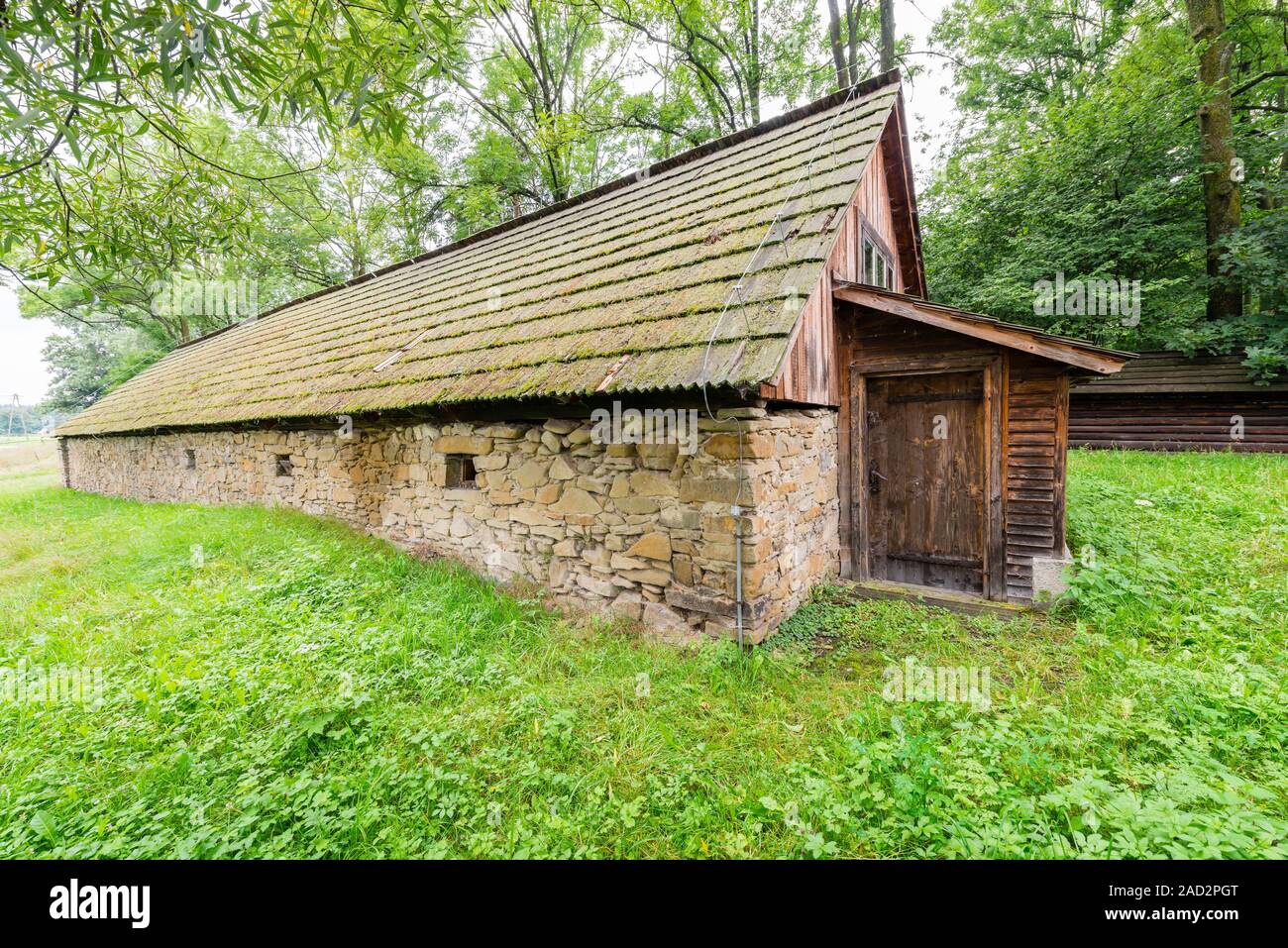 Traditionelle Stein Granary - The Old Manor Keller typisch für Kleinpolen Stockfoto